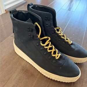 FEAR OF GOD Hiking Nubuck Leather Lace-Up